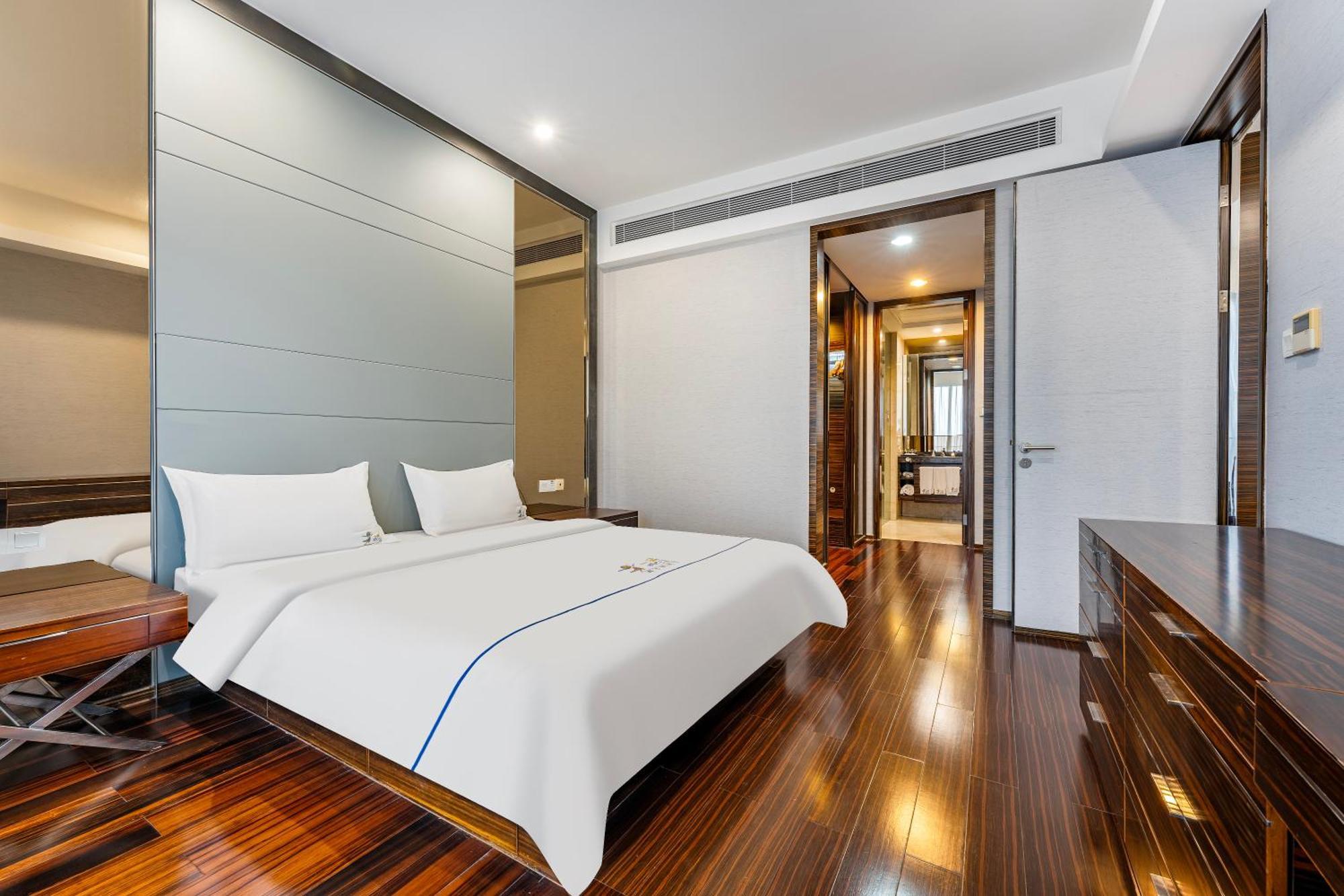 Estay Residence-Poly World Trade Center Guangzhou Exterior photo